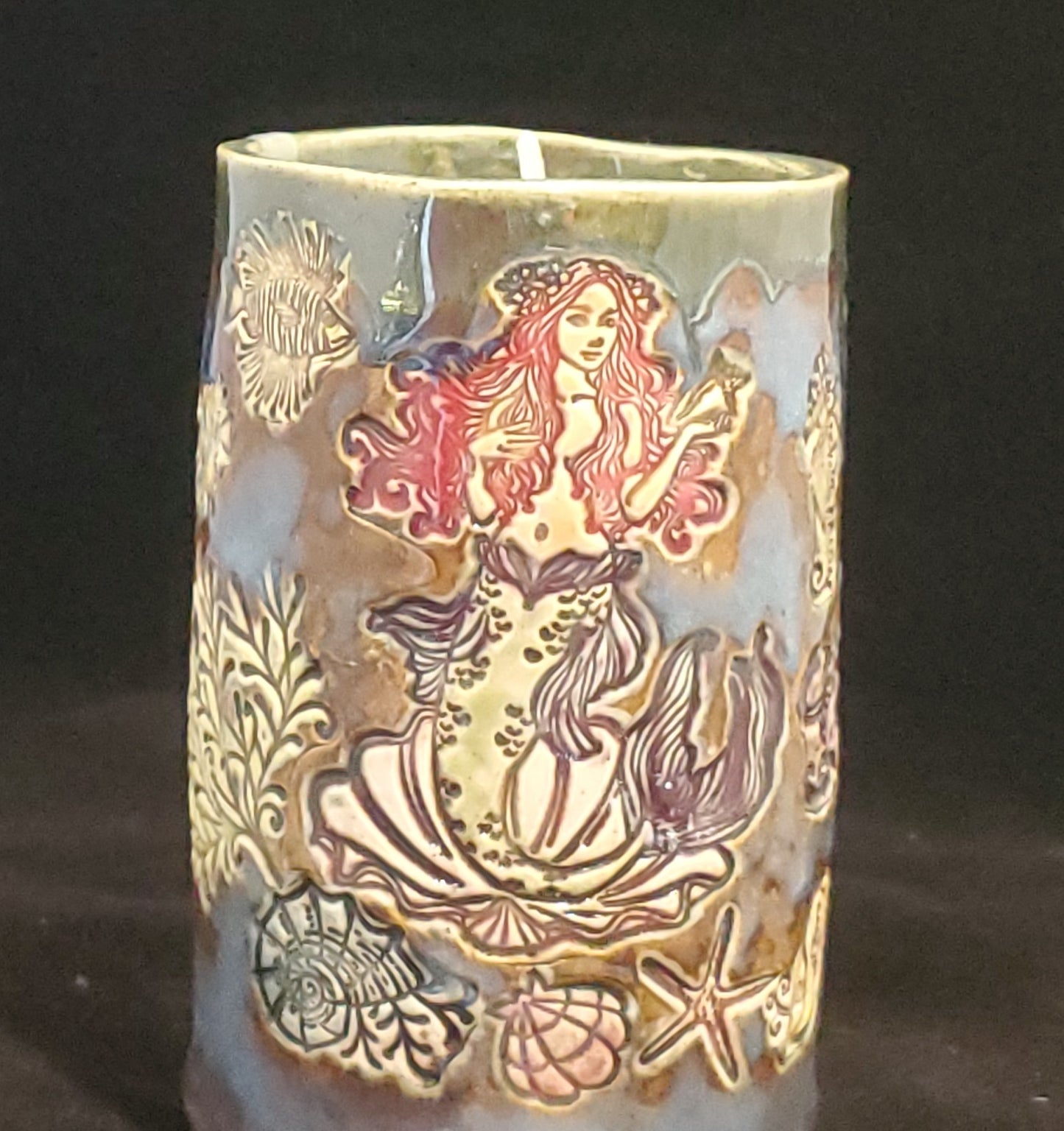 Ariel's Grotto Large Candle (Cocoanut Lime Scented)
